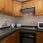 Floritas 4 ארונה